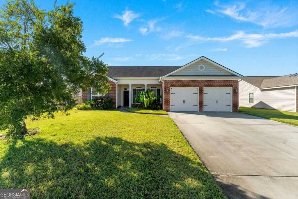 3 Bay Willow Court, Savannah, GA 31407