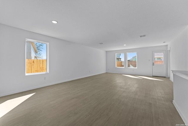 111 Ellendale Place, Fredericksburg, TX 78624