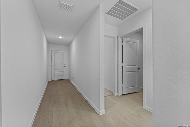 111 Ellendale Place, Fredericksburg, TX 78624