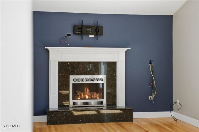 20 Orchard Drive, Queensbury, NY 12804