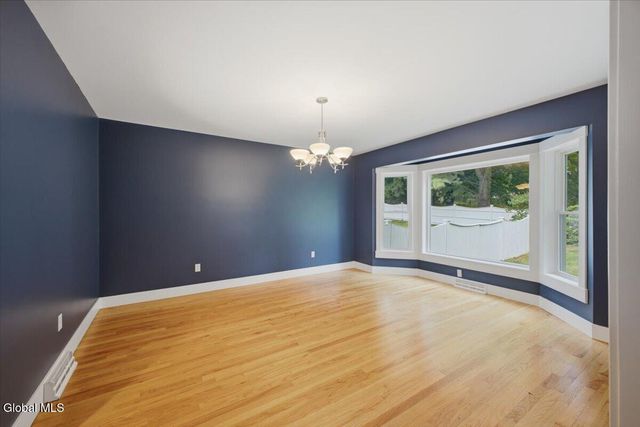 20 Orchard Drive, Queensbury, NY 12804