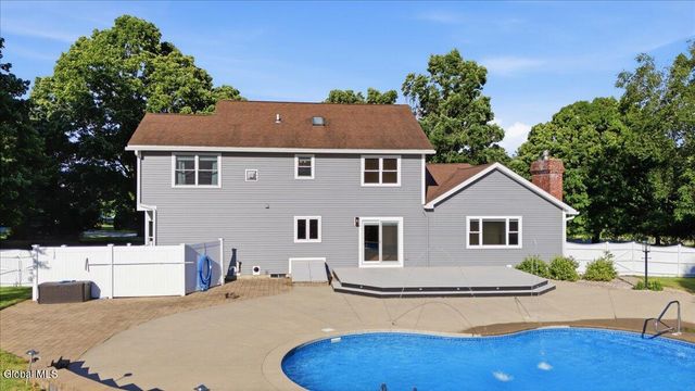 20 Orchard Drive, Queensbury, NY 12804
