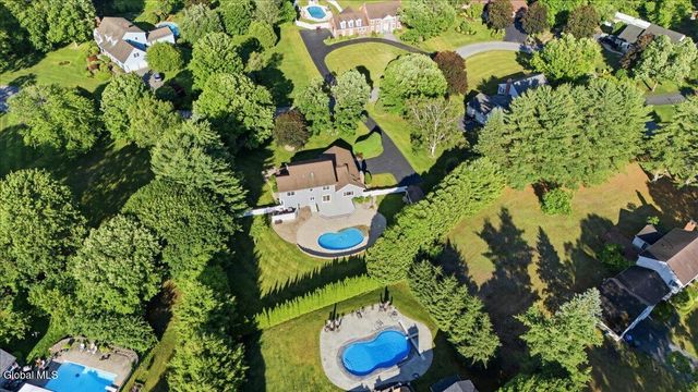 20 Orchard Drive, Queensbury, NY 12804