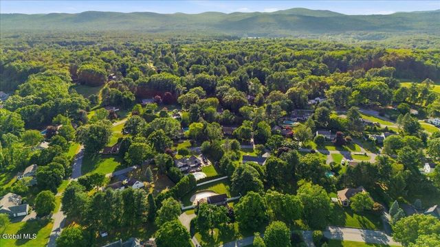 20 Orchard Drive, Queensbury, NY 12804