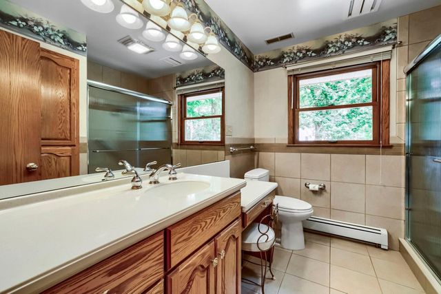3081 Laverne Court N, Lake Elmo, MN 55042