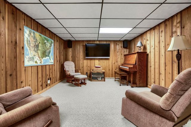3081 Laverne Court N, Lake Elmo, MN 55042