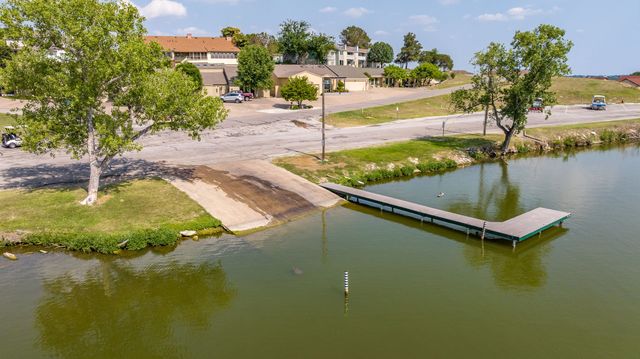4227 Mojave Drive, Granbury, TX 76049