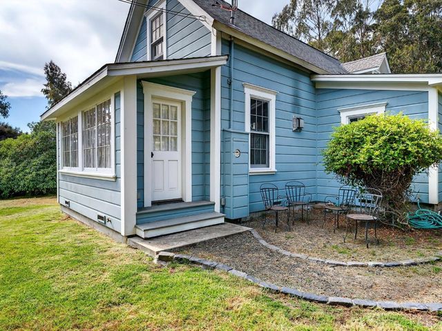 45050 Peterson St, Little River, CA 95456