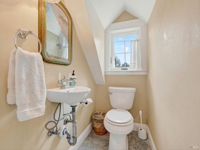 45050 Peterson St, Little River, CA 95456