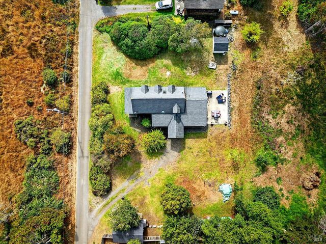 45050 Peterson St, Little River, CA 95456