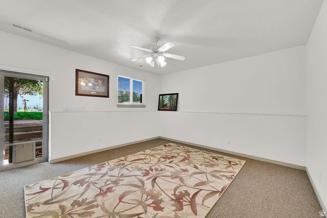 9592 WOOD PARK LN, South Jordan, UT 84009