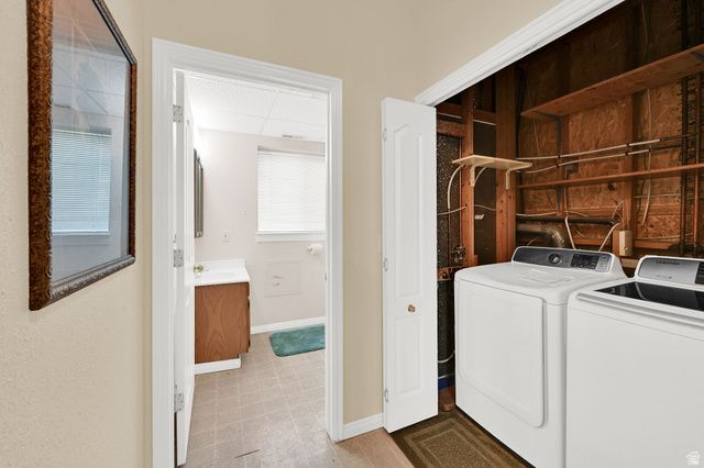 9592 WOOD PARK LN, South Jordan, UT 84009