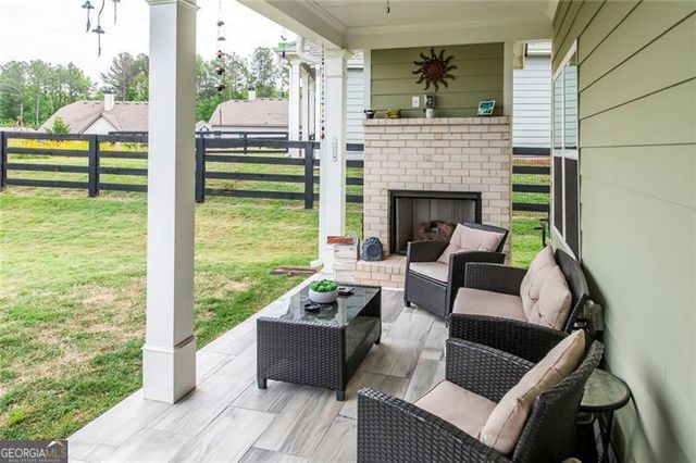 98 Heritage Pointe Drive, Villa Rica, GA 30180