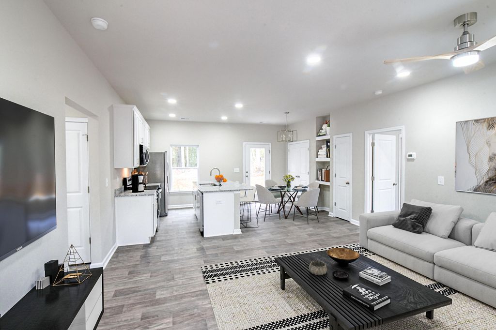 Image 7 of property listing at 141 Trotter Lane, Orangeburg, SC 29118