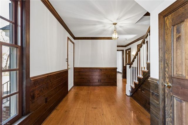 10 W Governor DR, Newport News, VA 23602