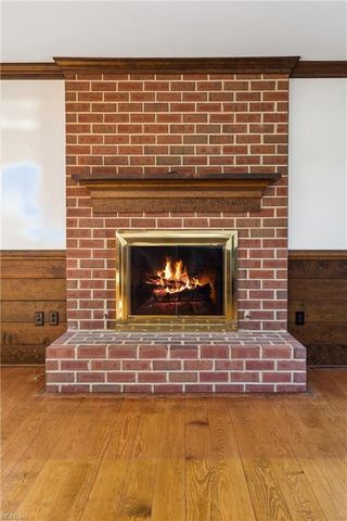 10 W Governor DR, Newport News, VA 23602