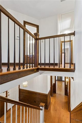 10 W Governor DR, Newport News, VA 23602