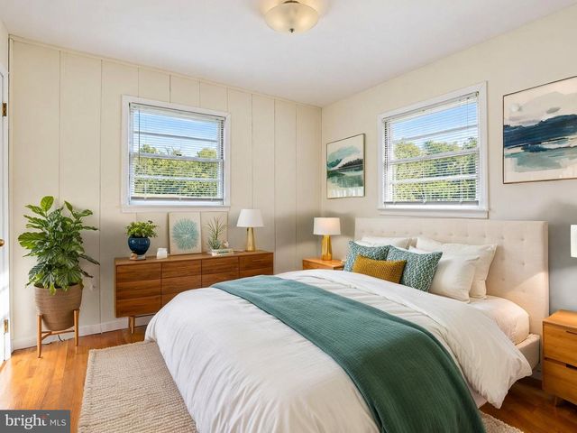 8614 LINTON HALL RD, Bristow, VA 20136
