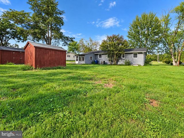8614 LINTON HALL RD, Bristow, VA 20136