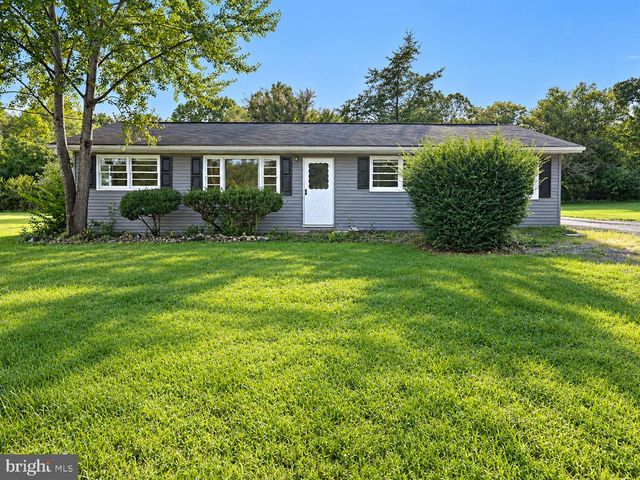 8614 LINTON HALL RD, Bristow, VA 20136