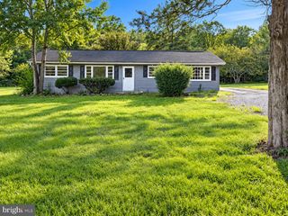 8614 LINTON HALL RD, Bristow, VA 20136