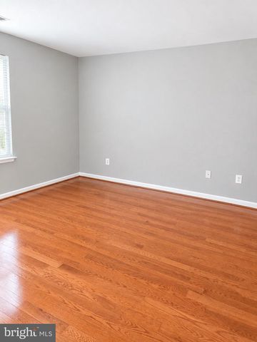 13925 COACHMANS CIR, Germantown, MD 20874