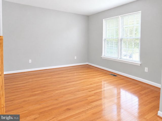 13925 COACHMANS CIR, Germantown, MD 20874