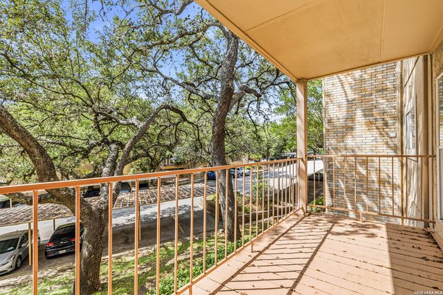 4119 Medical Dr Apt D206, San Antonio, TX 78229