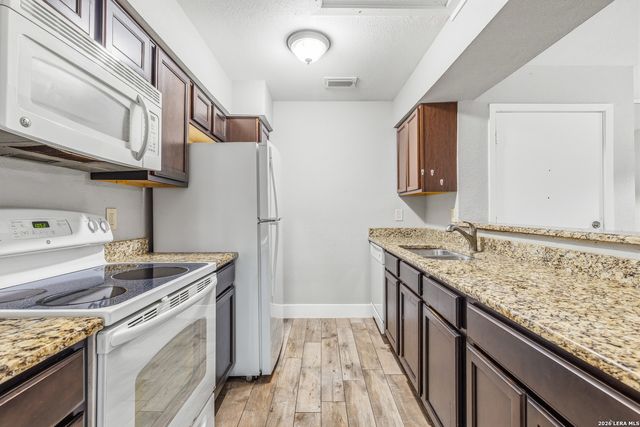 4119 Medical Dr Apt D206, San Antonio, TX 78229