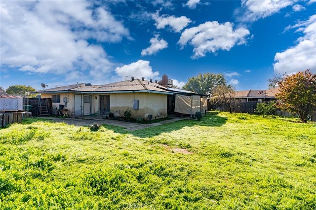 2160 3rd Street, Sanger, CA 93657