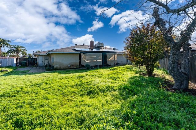 2160 3rd Street, Sanger, CA 93657