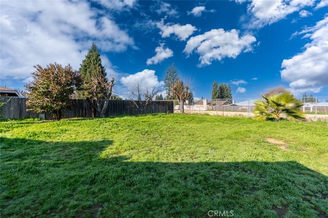 2160 3rd Street, Sanger, CA 93657