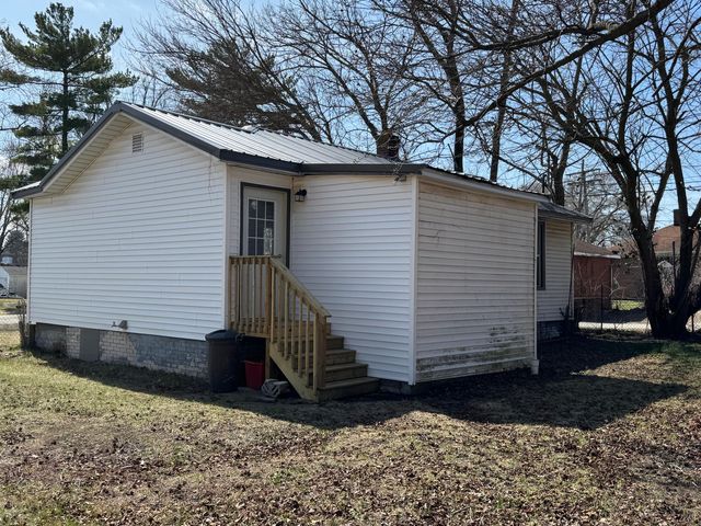 616 Grand Avenue, Michigan City, IN 46360