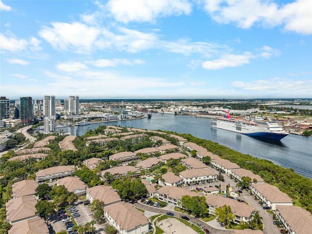 1109 NORMANDY TRACE ROAD 1109, Tampa, FL 33602