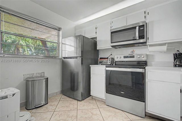 9520 Seagrape Dr 205, Davie, FL 33324
