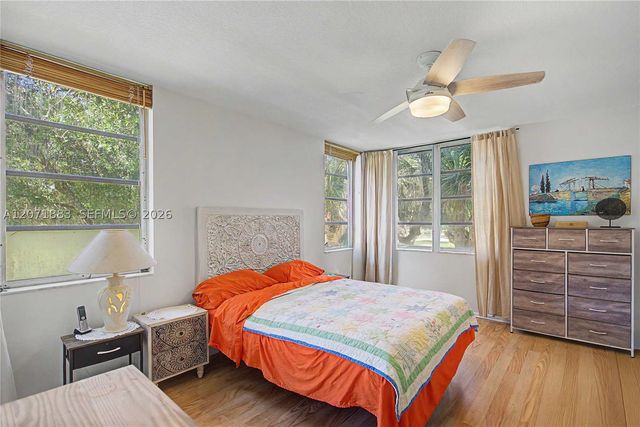 9520 Seagrape Dr 205, Davie, FL 33324
