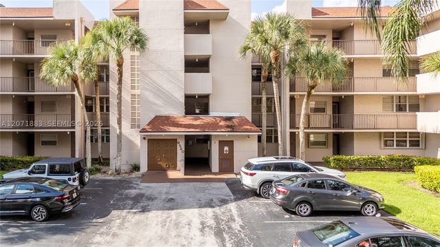 9520 Seagrape Dr 205, Davie, FL 33324