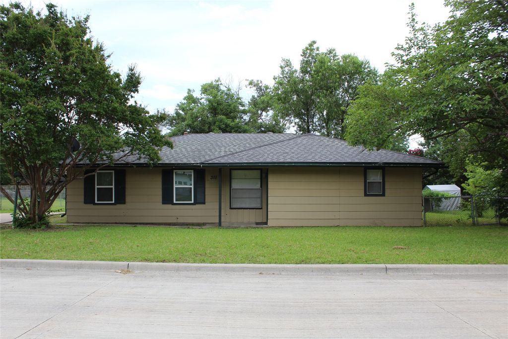 311 E Willow Lane, Princeton, TX 75407