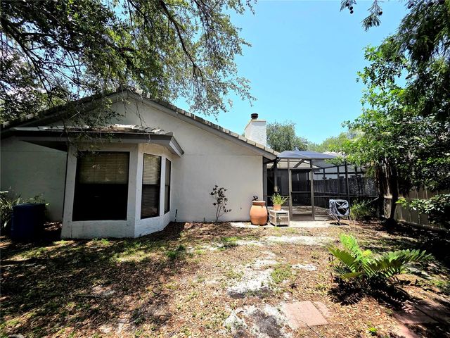 596 QUINTANA PLACE NE, St Petersburg, FL 33703
