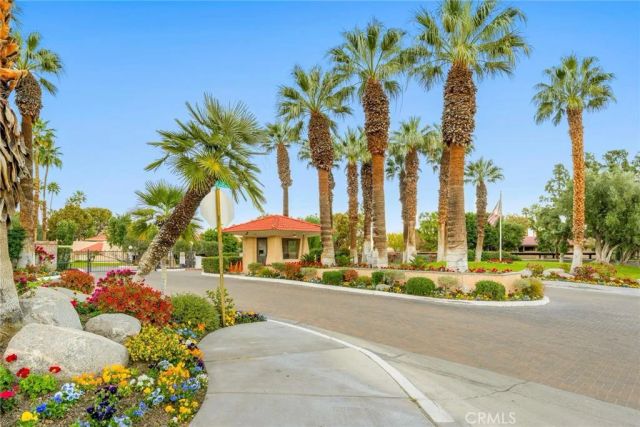 2812 N Auburn Court 202, Palm Springs, CA 92262