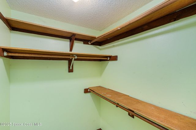 755 Haftez Street NE, Palm Bay, FL 32907