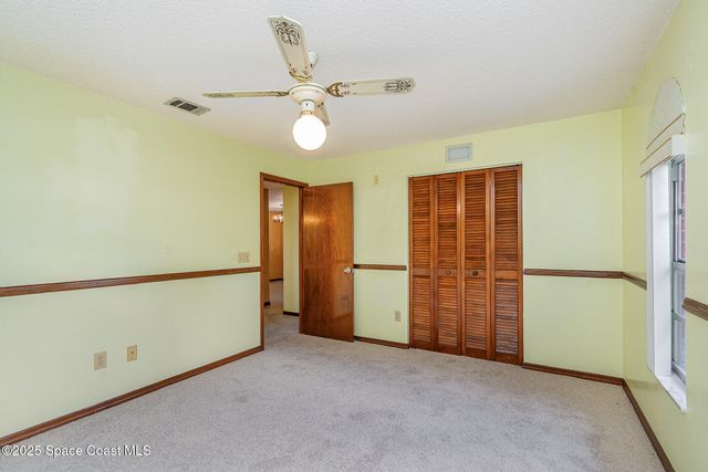 755 Haftez Street NE, Palm Bay, FL 32907