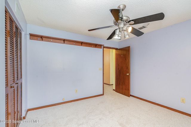 755 Haftez Street NE, Palm Bay, FL 32907