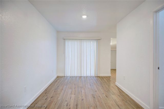 915 S Waldron Avenue, Avon Park, FL 33825