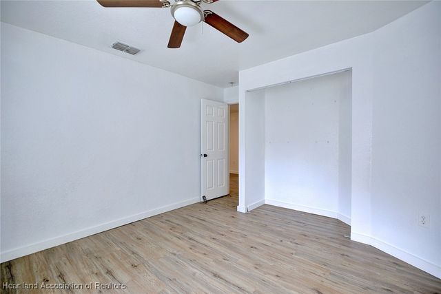 915 S Waldron Avenue, Avon Park, FL 33825