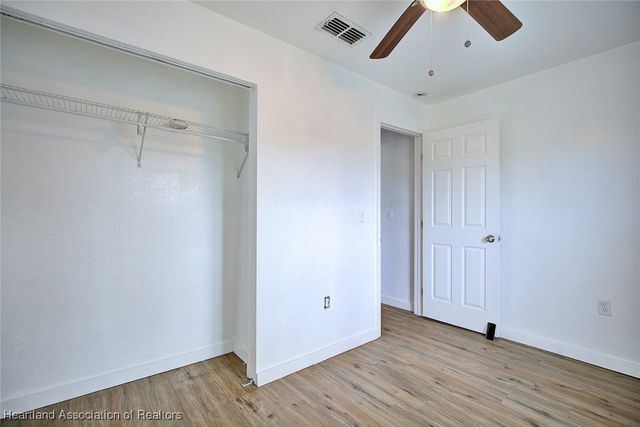 915 S Waldron Avenue, Avon Park, FL 33825