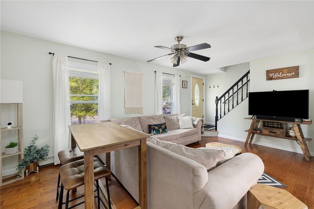 121 Spofford Avenue, Warwick, RI 02888