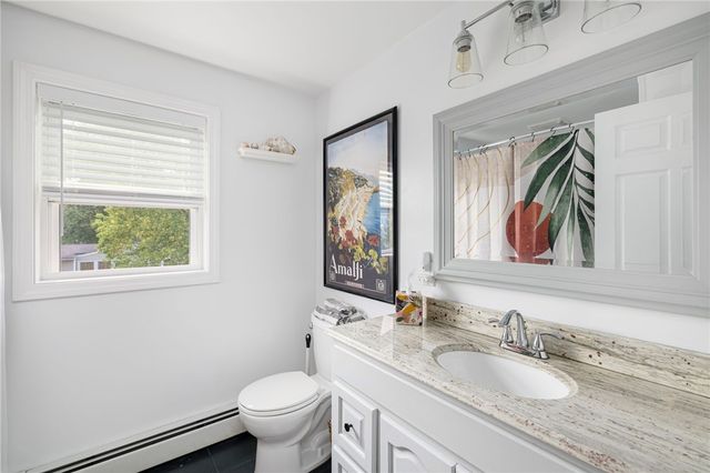 121 Spofford Avenue, Warwick, RI 02888