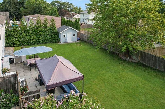 121 Spofford Avenue, Warwick, RI 02888