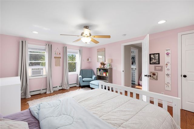 121 Spofford Avenue, Warwick, RI 02888